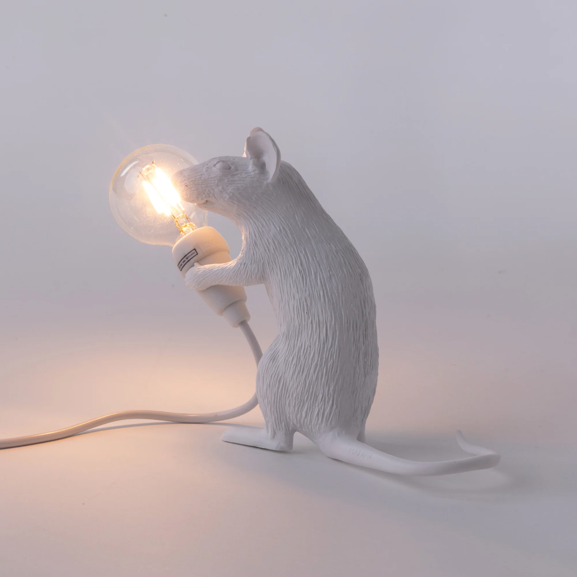 Mouse Lamp Mac Seduto Usb – Seletti - vista prodotto 3
