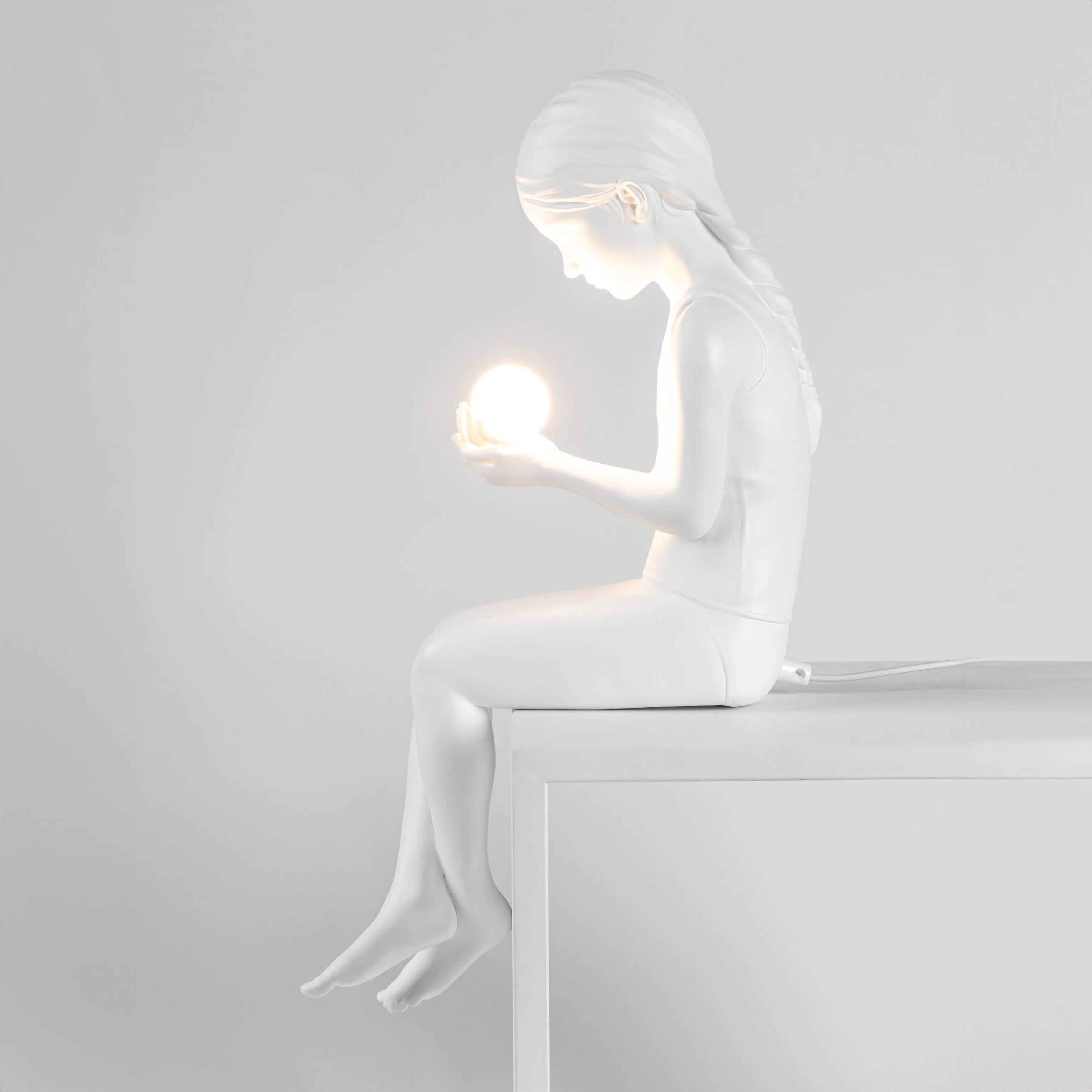 Mini Girl Inner Glow Scultura in Resina e Luce – Seletti - vista prodotto 4