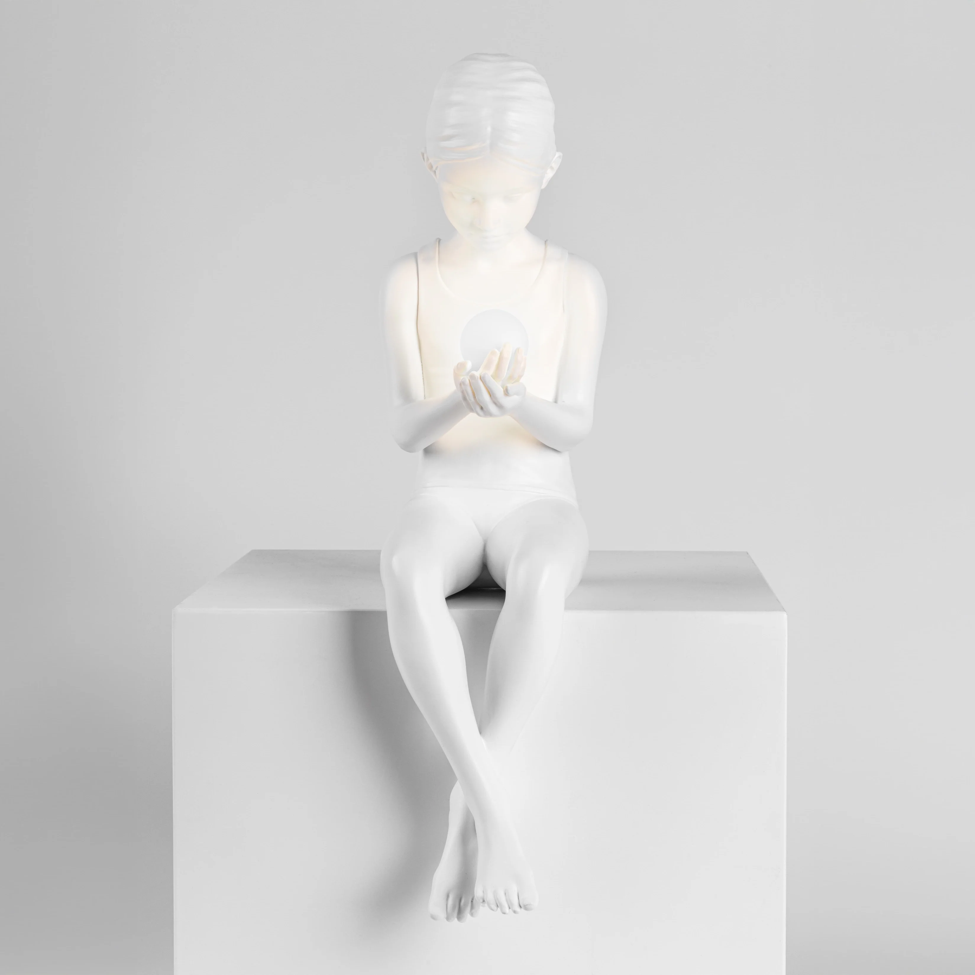 Mini Girl Inner Glow Scultura in Resina e Luce – Seletti - vista prodotto 5