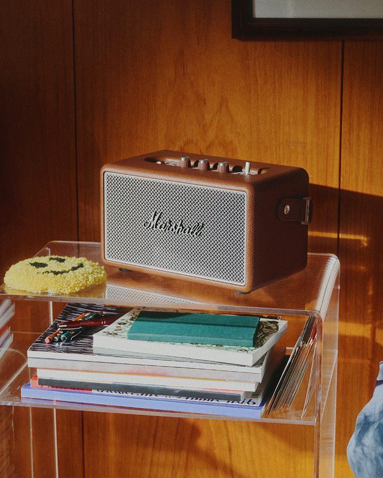 Marshall Kilburn III Brown – vista laterale