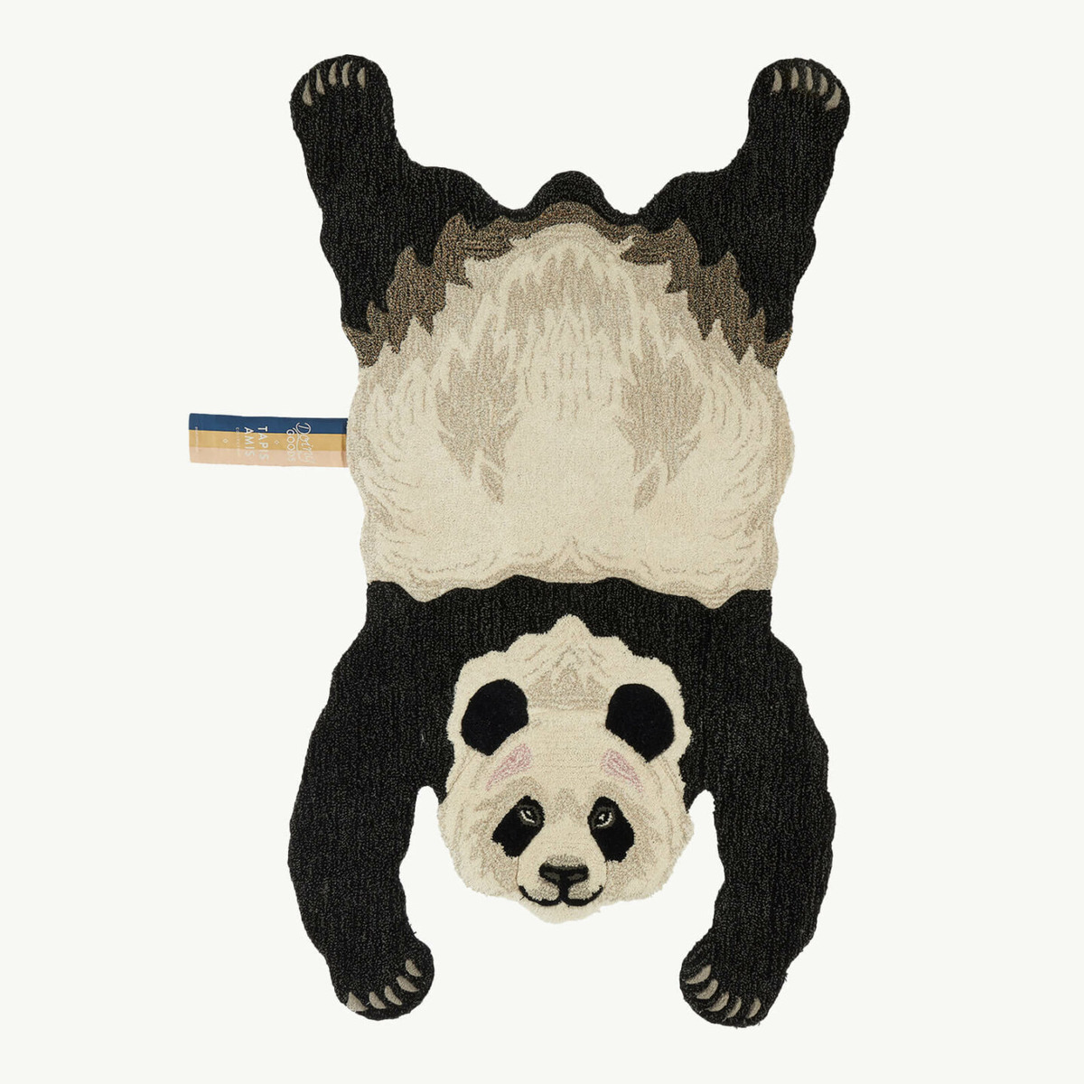 Plumpy Panda Rug Large Doing Goods – vista frontale