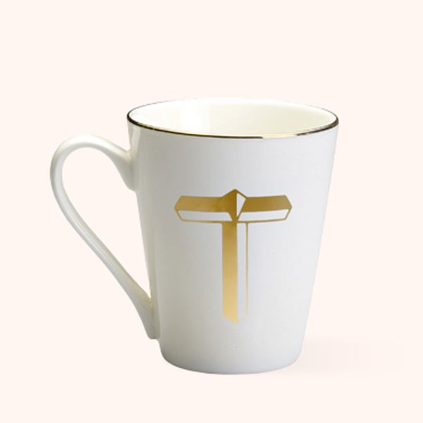 Mug Lettera T Bitossi Home in porcellana con iniziale oro